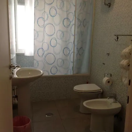 아파트 A Casa Di Armando *